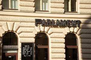restaurace Vinohradský Parlament