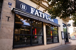 restaurace FATFUCK smashed burgers