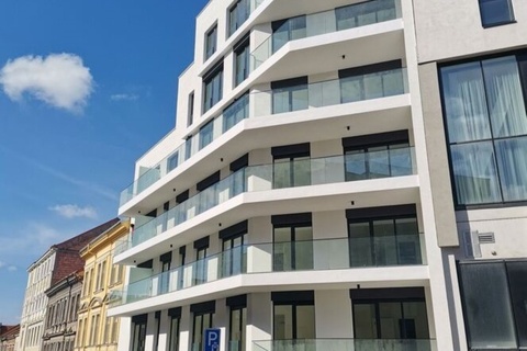 Kolaudační přípitek s našimi partnery