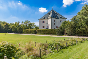 okolí - Letohrádek Hvězda