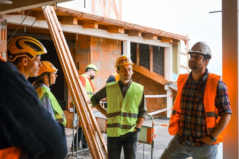 Rezidence PO7SKÁ: dokončení střechy a unikátní půdní byty s výhledem na Prahu